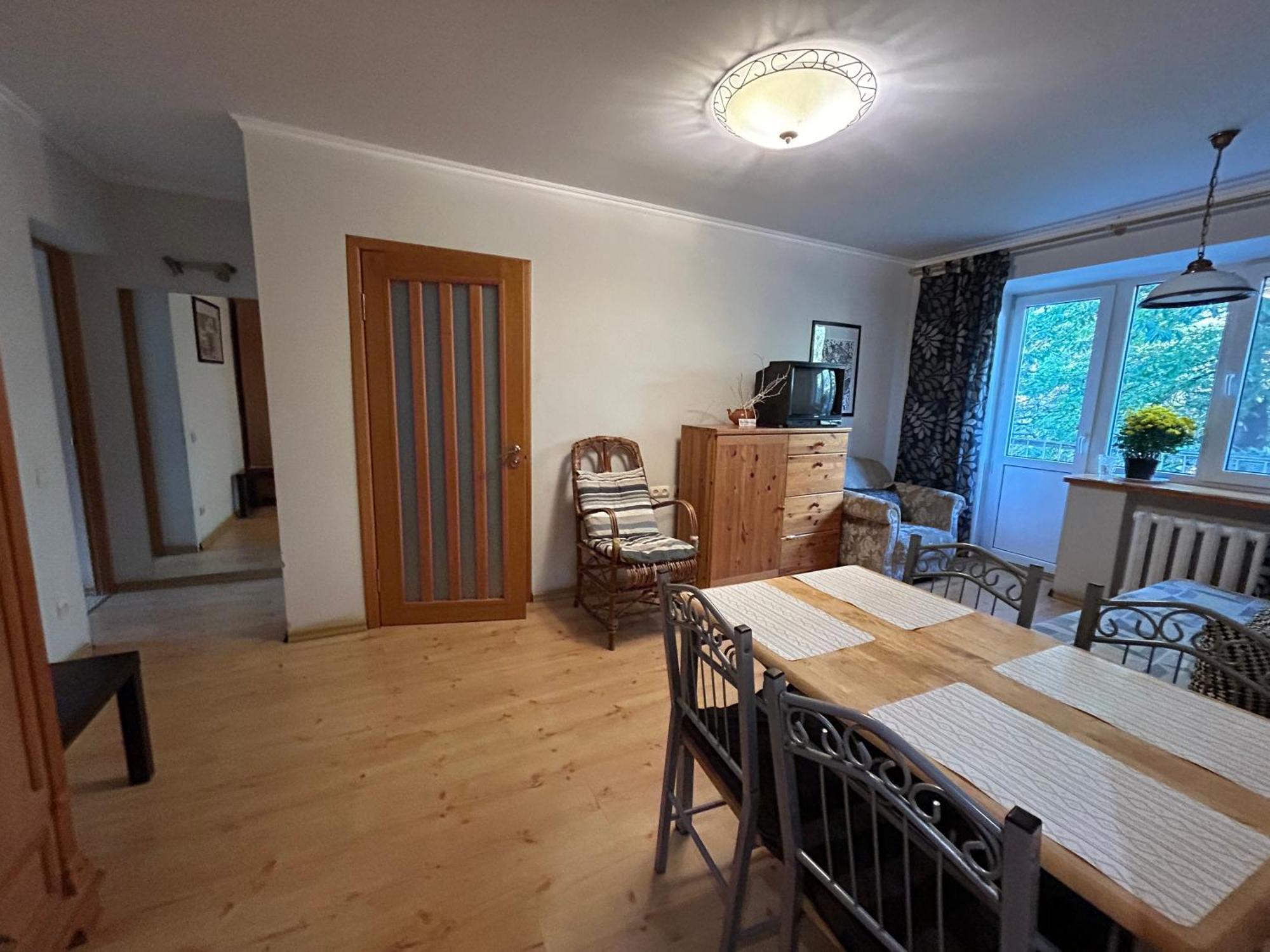 Three Bedroom Stepana Bandery Street 리우네 외부 사진