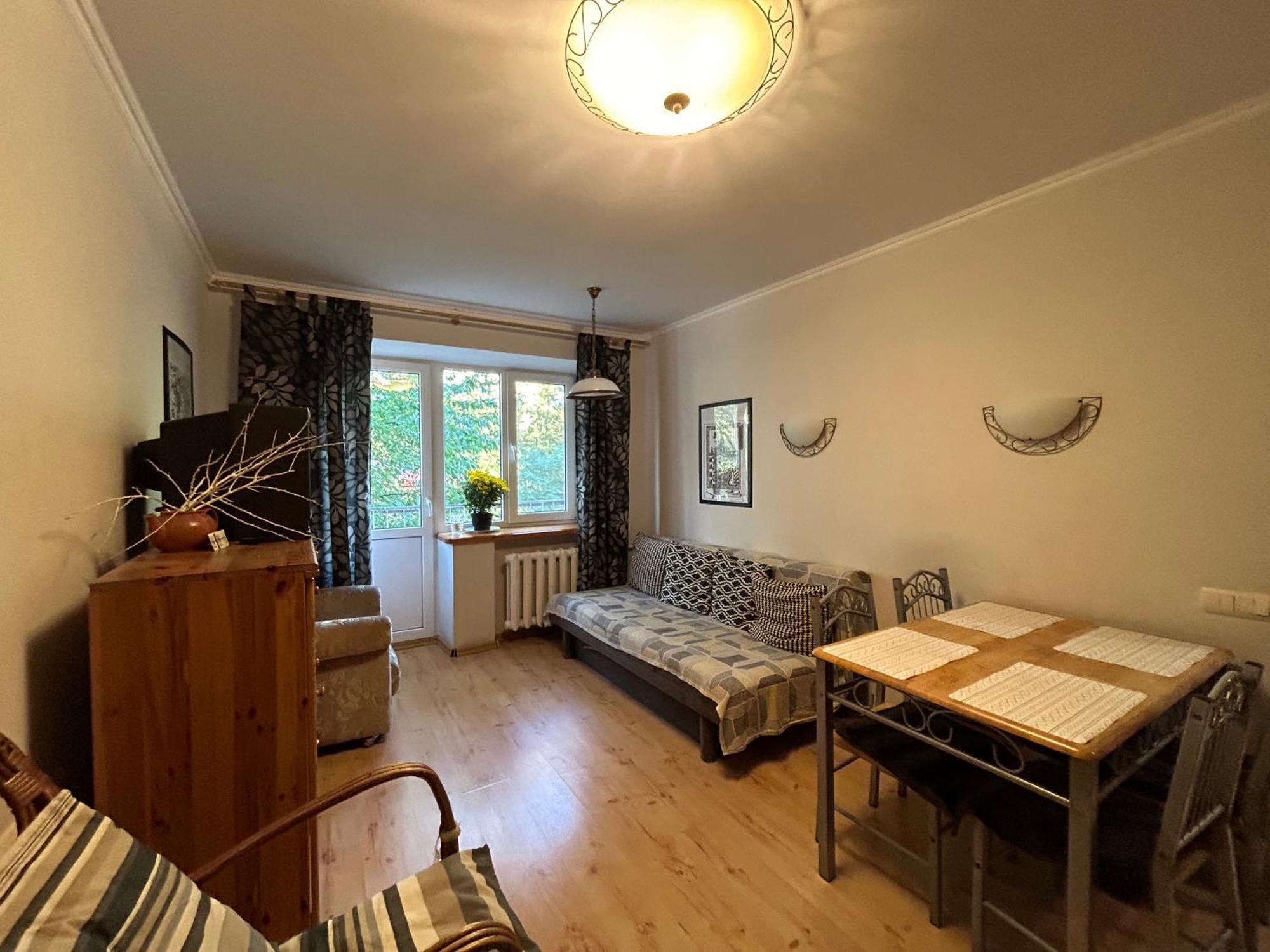 Three Bedroom Stepana Bandery Street 리우네 외부 사진