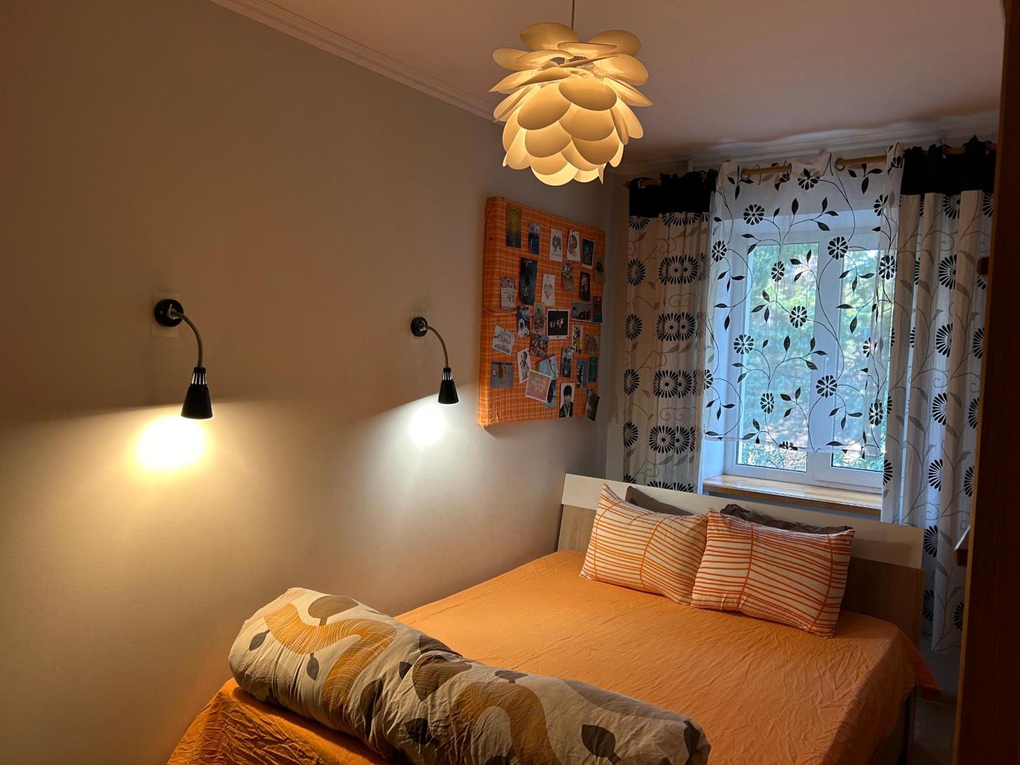 Three Bedroom Stepana Bandery Street 리우네 외부 사진