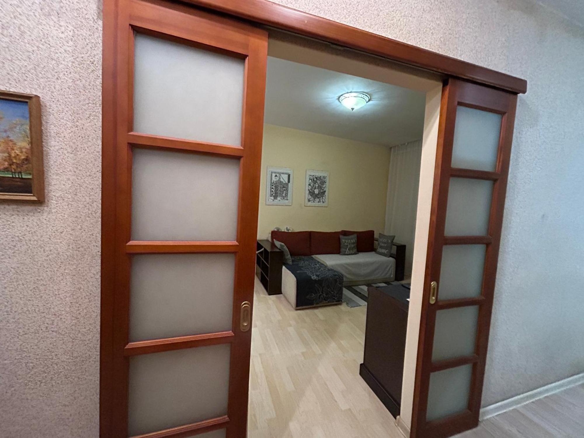 Three Bedroom Stepana Bandery Street 리우네 외부 사진