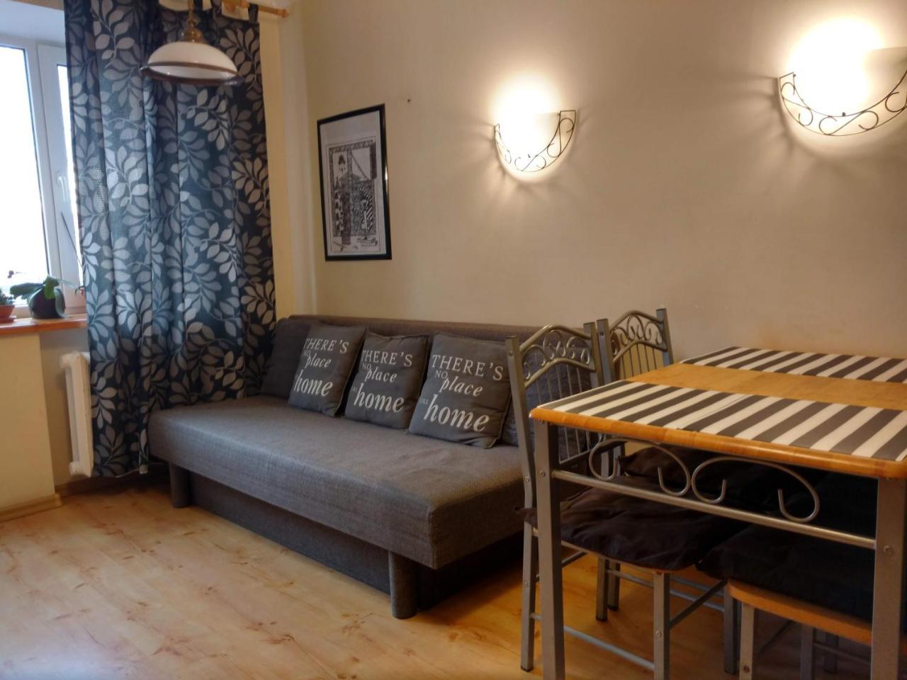 Three Bedroom Stepana Bandery Street 리우네 외부 사진