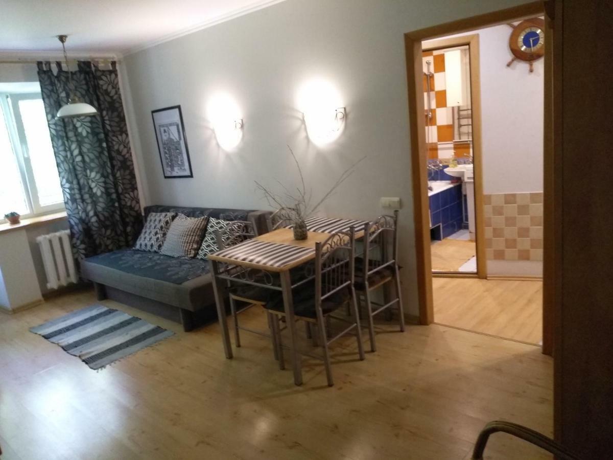 Three Bedroom Stepana Bandery Street 리우네 외부 사진